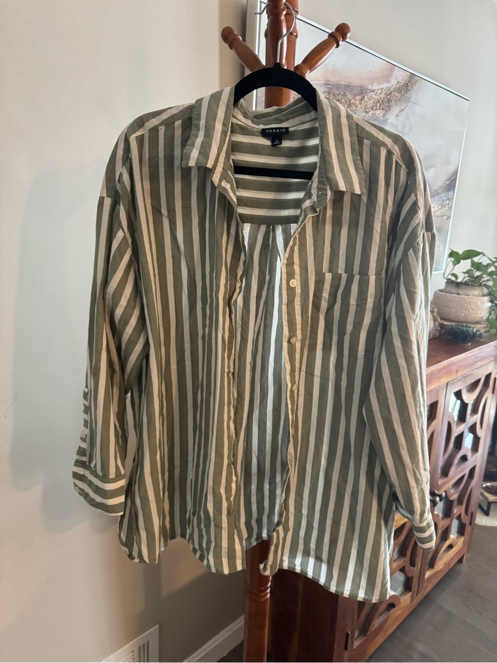 Torrid Size 0 Green Stripe Button Down Shirt